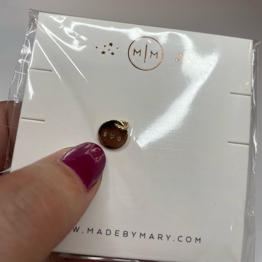 (s + e) Love Disc Pendant